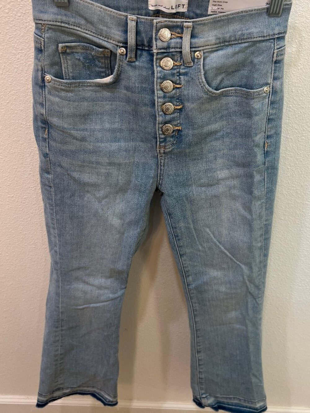 LOFT women's High Rise Kick Crop petite jeans size 26.